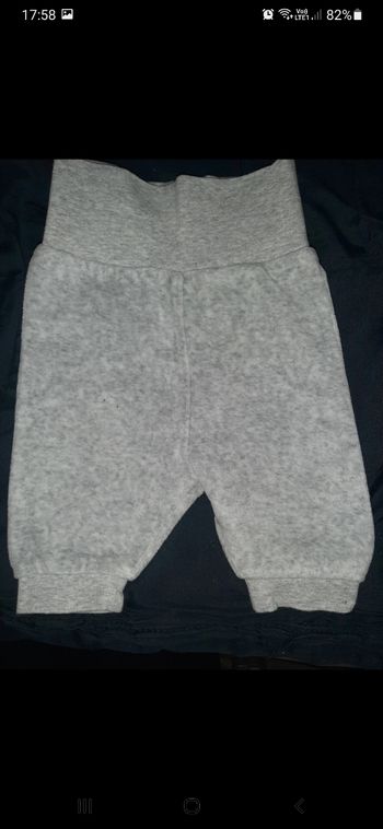 Pantalon bébé fille 3 mois (c3)