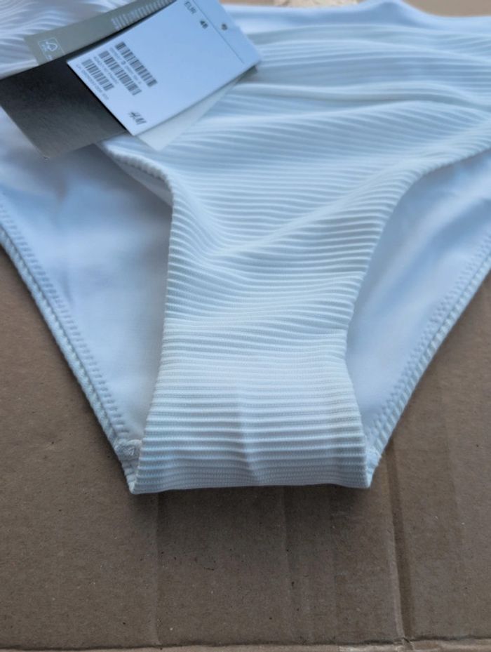 Maillot de bain blanc taille 48 neuf - photo numéro 2