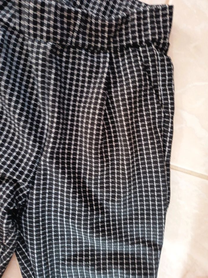 Pantalon Shein taille M - photo numéro 2