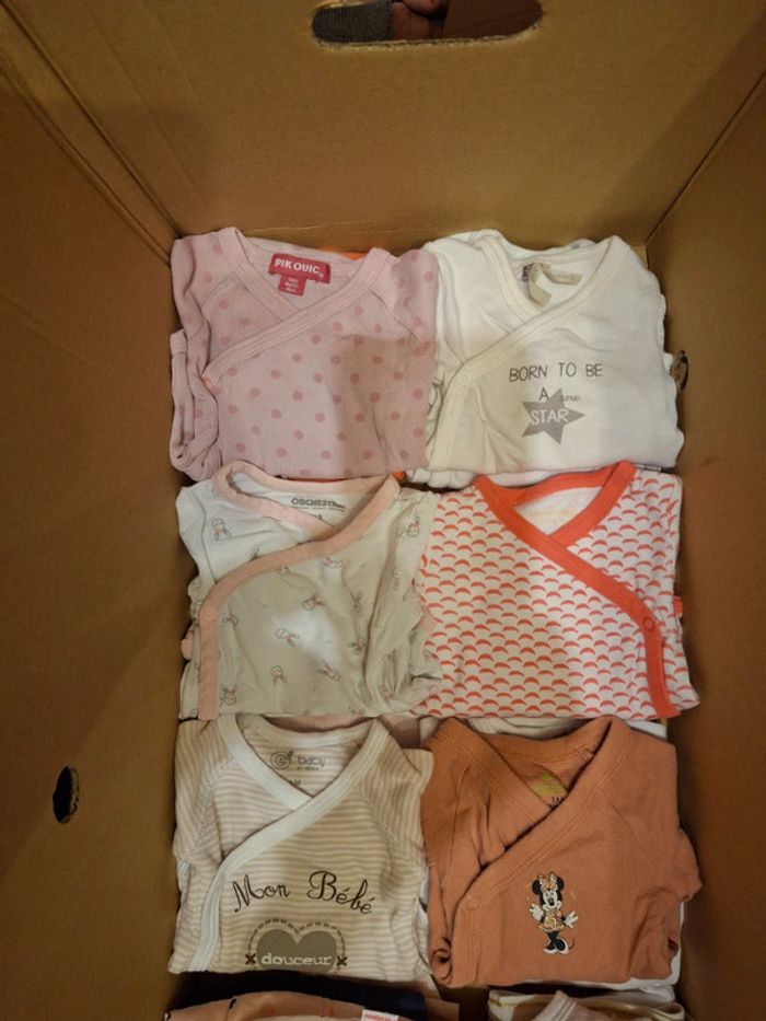 Lot de vêtements - photo numéro 5