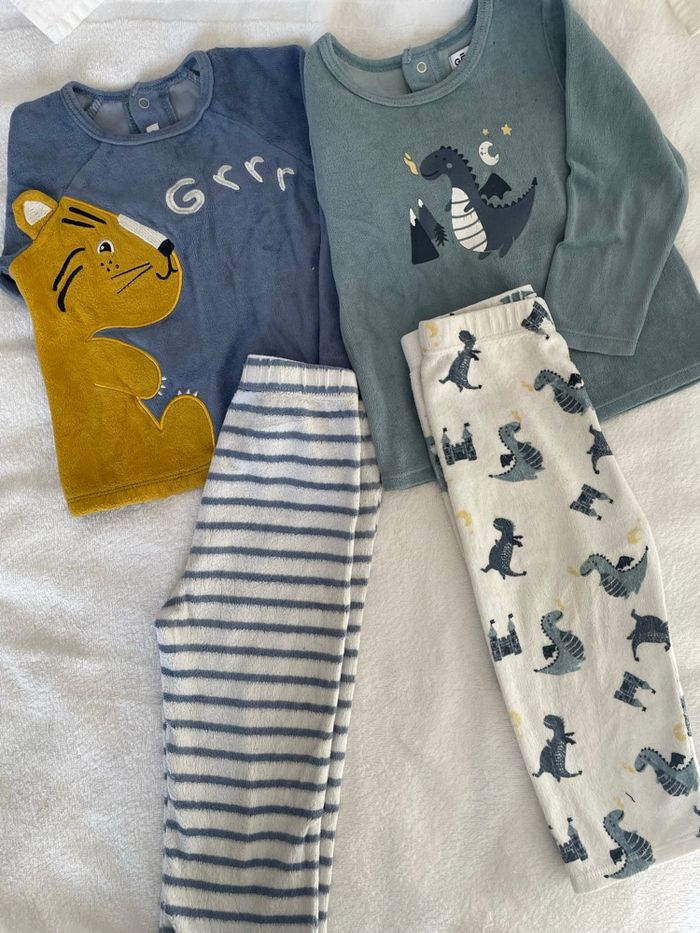 Lot de 2 pyjamas 24 mois - photo numéro 4