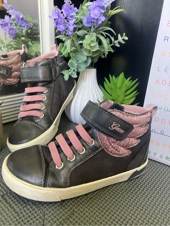 Baskets Geox ailes roses taille 27