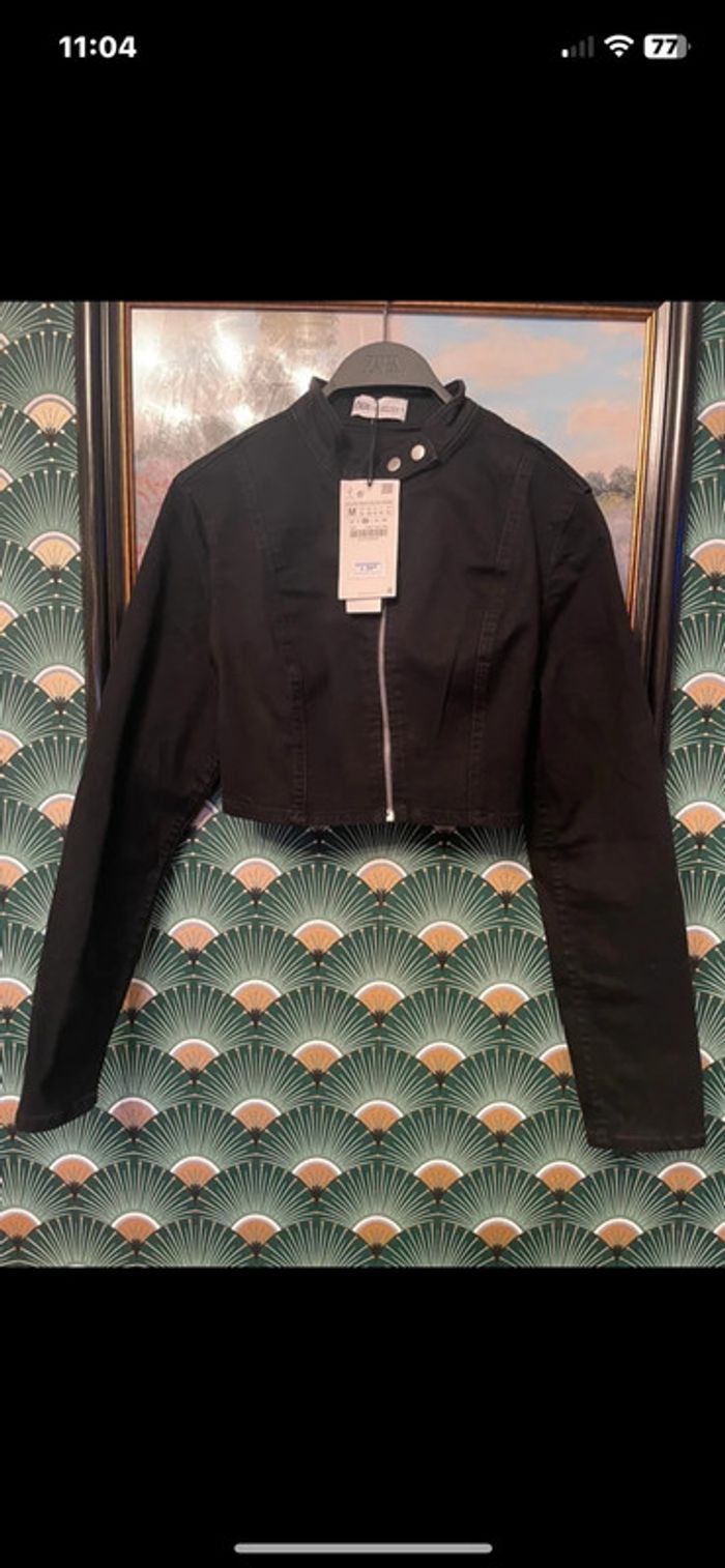 Veste en jean noir Zara, taille M neuve avec étiquette