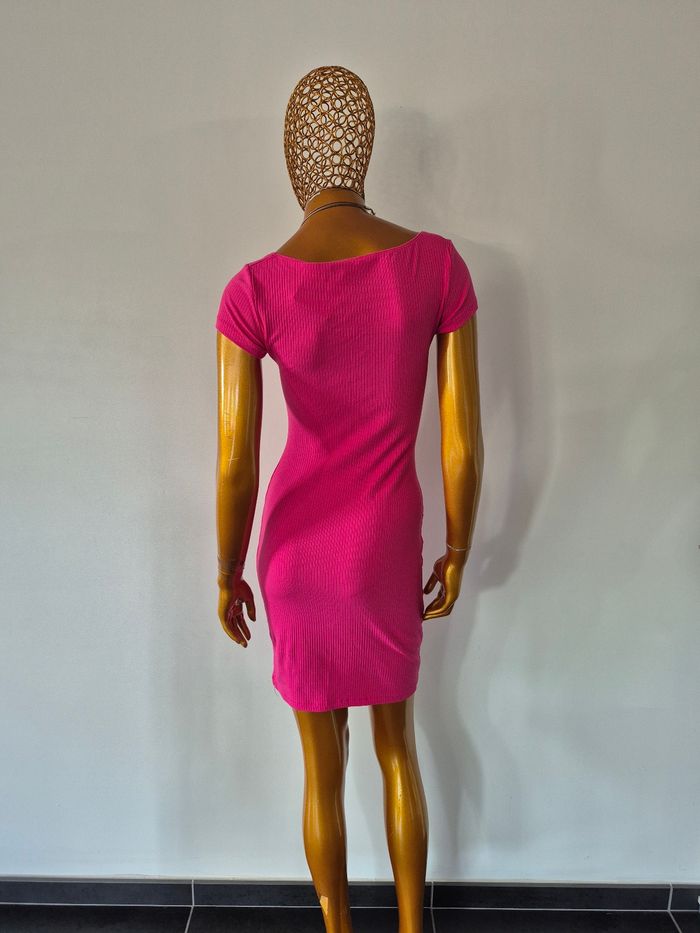 Robe Femme Fuschia Manches courtes Taille L/40 - photo numéro 2