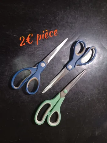 Paire de ciseaux