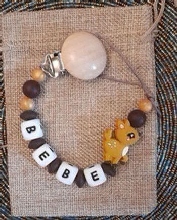 Attache sucette ,tétine avec pochette cadeau