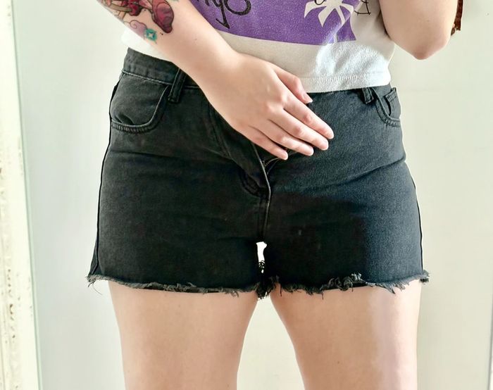 Short en jean denim noir taille haute Shein L - photo numéro 2