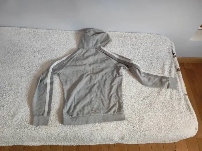 Gilet zippé - photo numéro 2