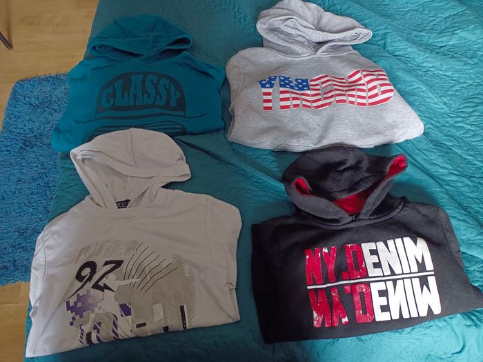 Lot de 4 sweat à capuche 8 garçon