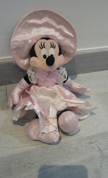 Peluche Disney minnie