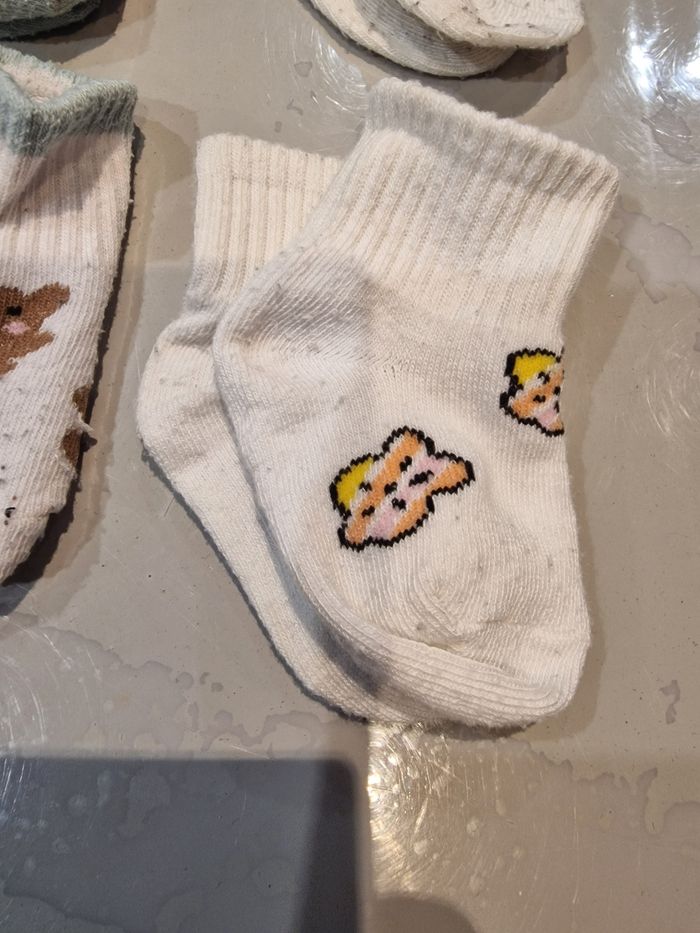 Lots chaussettes 0-3M - photo numéro 2