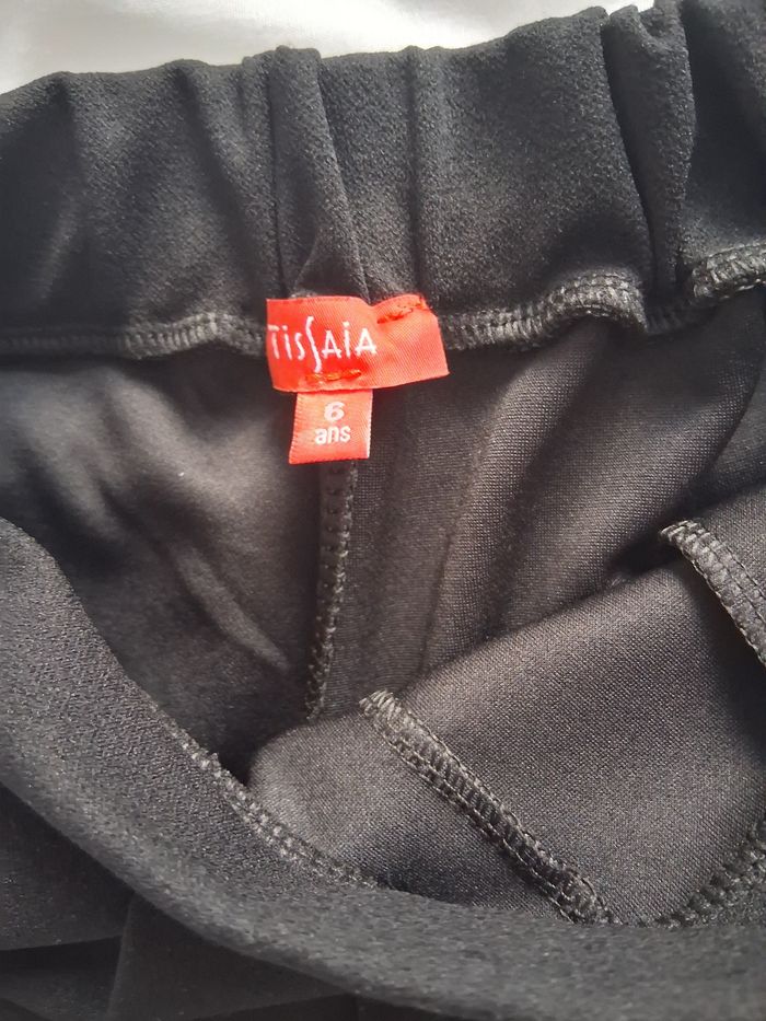 Short noir - photo numéro 5