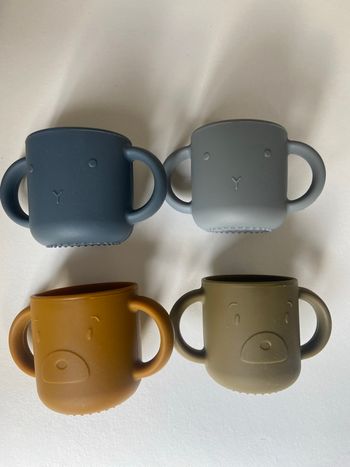 Lot de 4 tasses Liewood en silicone – Neuf avec étiquette 