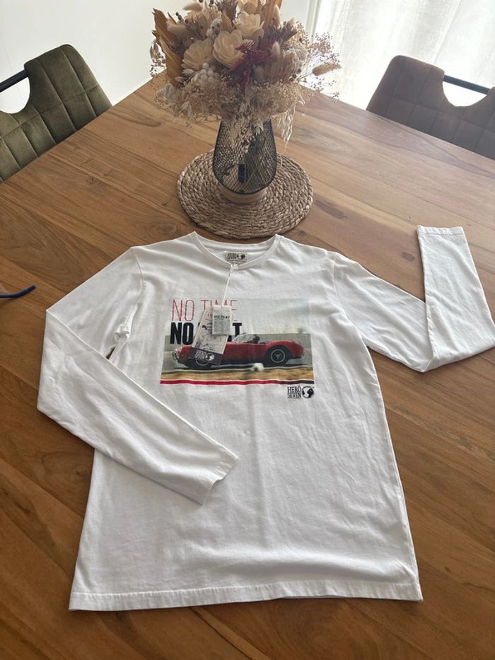 T-shirt Hero seven blanc 16 ans neuf