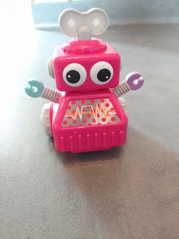 Petit robot rigolo