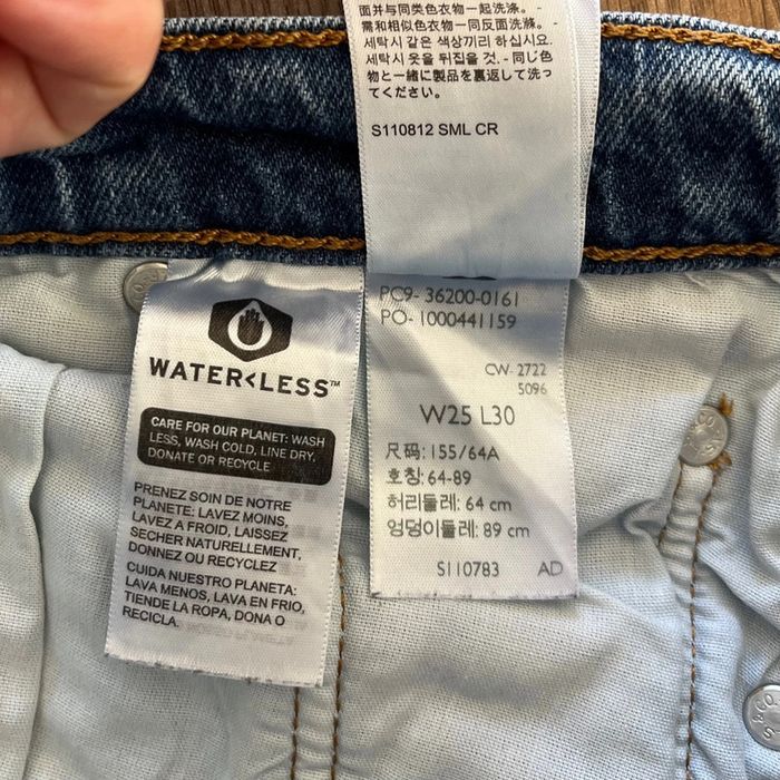 Jean/pantalon bleu Levi's 501 pour homme, taille : W 25 (34 taille française) - photo numéro 7