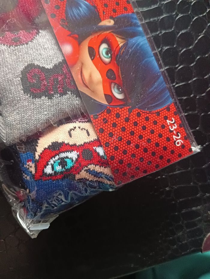 Lot de 5 paires de chaussettes MIRACULOUS taille 23 / 26 - photo numéro 2