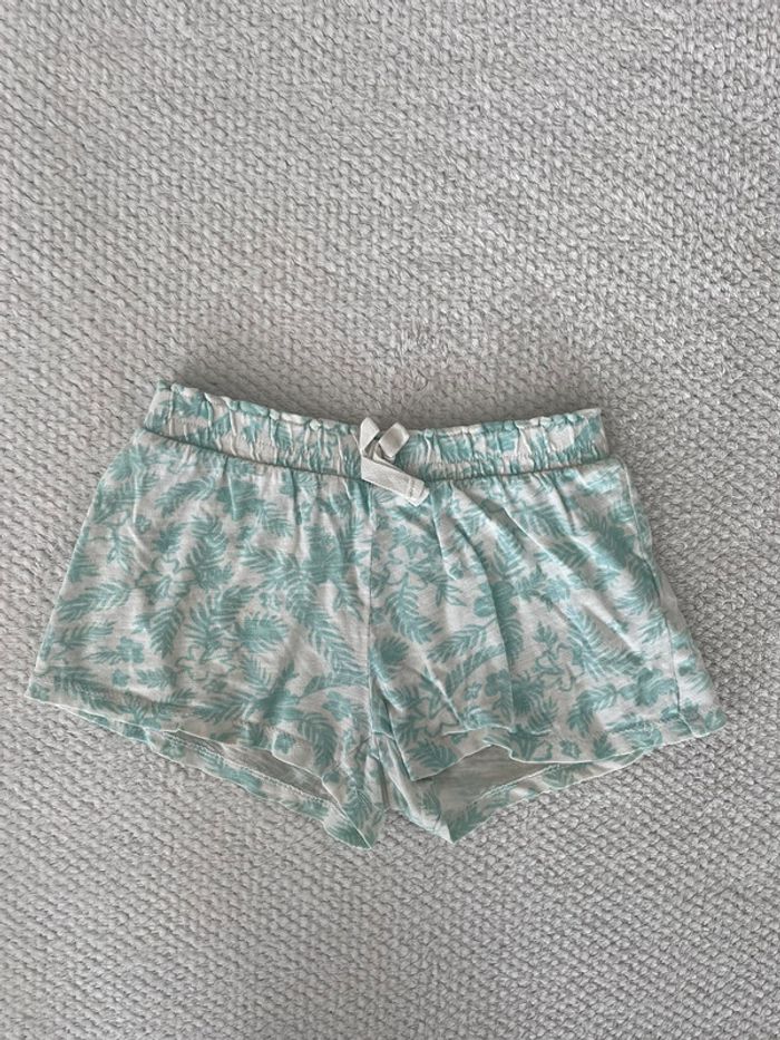 Short bleu et blanc fille Kiabi 5 ans