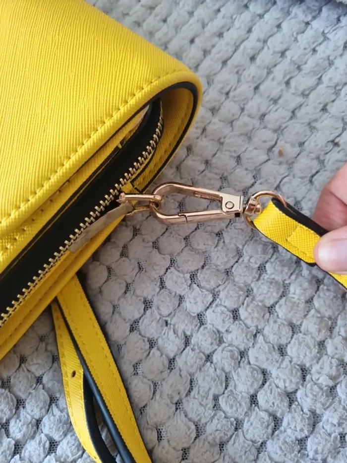 Sac bandoulière jaune - photo numéro 2