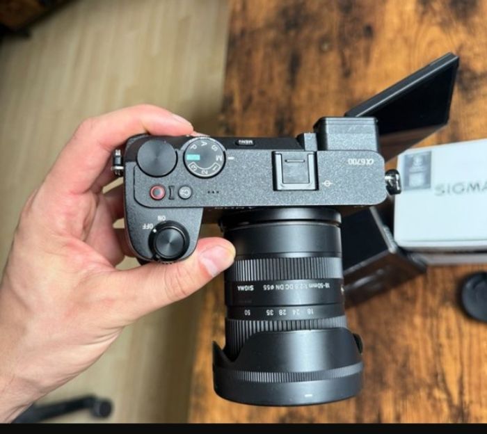 Sony a6700 + 18-50mm f2.8 (Alpha 6700) - photo numéro 3