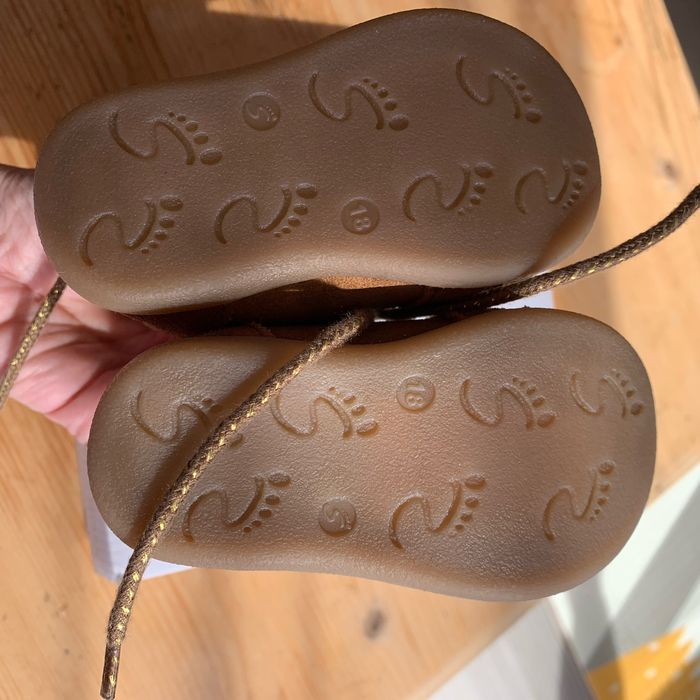 Chaussure - photo numéro 2