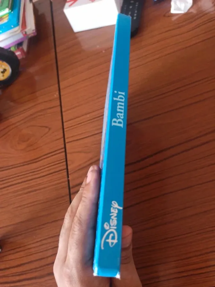 Livre Bambi les classiques disney - photo numéro 3