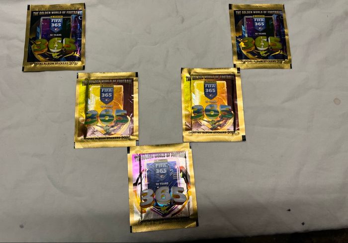 Kit Panini stickers Foot FIFA 365 10 ANS 2025 ⚽️ neuf scellé - photo numéro 4