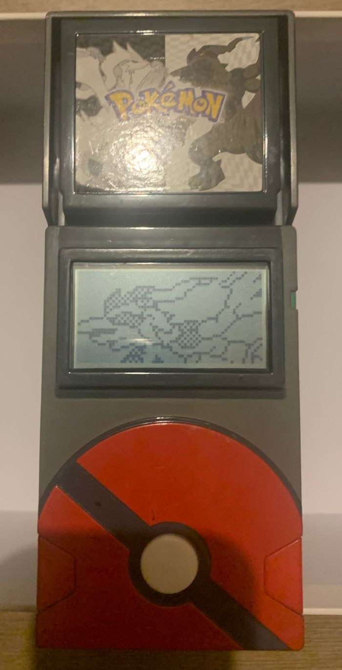 Pokedex pokemon collector année 2011 en parfaite état - photo numéro 5