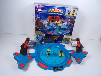 Arène de combat Akedo Powerstorm - Triple coups  (1)