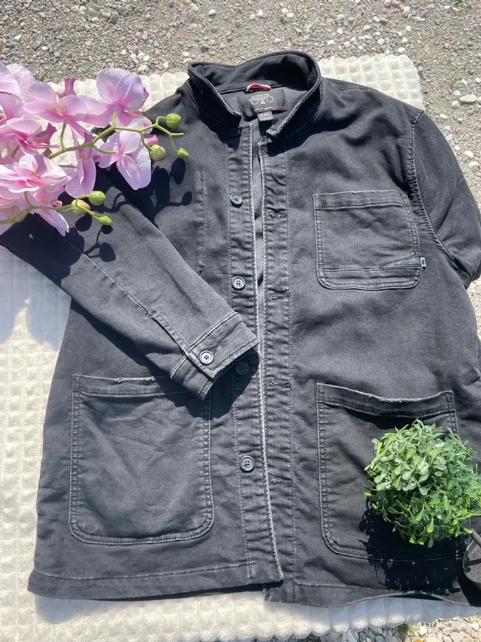 Veste en jean noir délavé Le Temps des Cerises – Style d’origine
