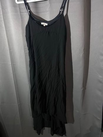 Robe mi longue noire, taille 42