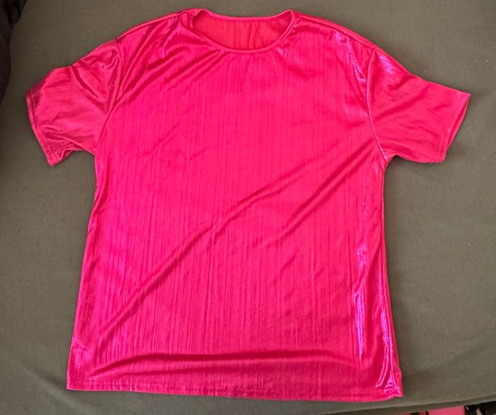 T-shirt  neuf  fuchsia  métallisé - photo numéro 4