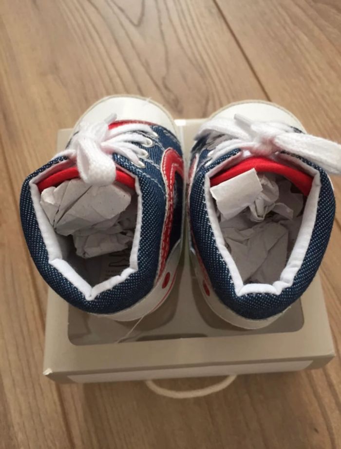 Chaussures bébé - photo numéro 4