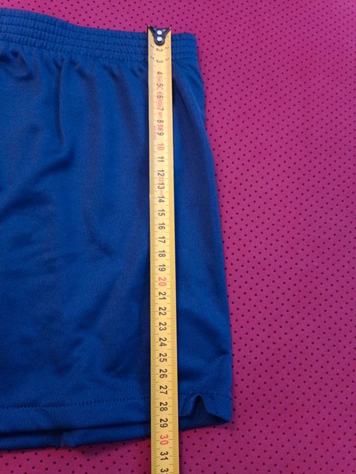 Tenue de foot PSG, Nike Authentique Officiel taille enfant 5/6 ans, Neuf - photo numéro 16
