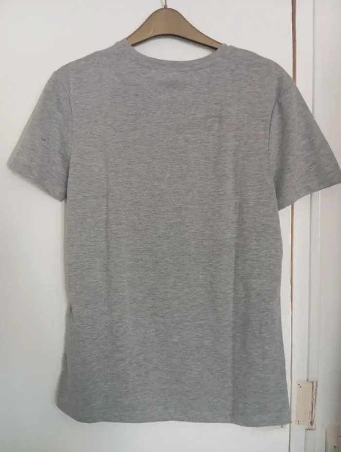 Tee-shirt - photo numéro 2