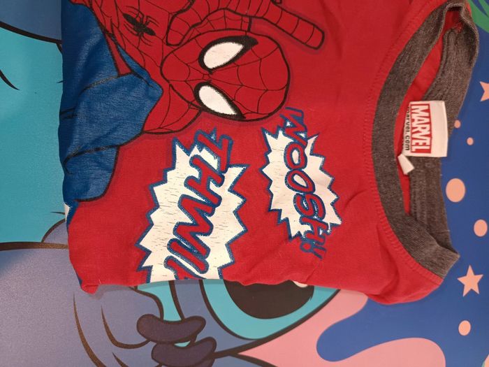 Tee-shirt manche courte spiderman 8 ans - photo numéro 3