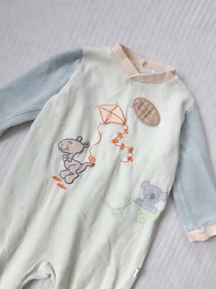 Pyjama 1 pièce 18 mois - photo numéro 2