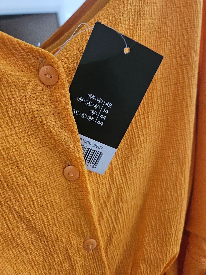 Combinaison femme neuve taille 42.44 - photo numéro 3