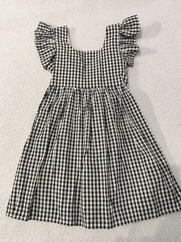 Robe vichy noir kiabi 8 ans - photo numéro 2