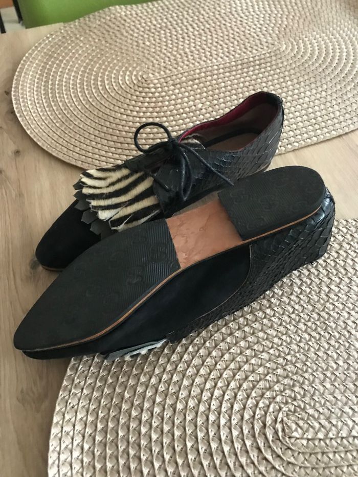 Mocassins en daim et cuir couleur noire et zébrée - photo numéro 2