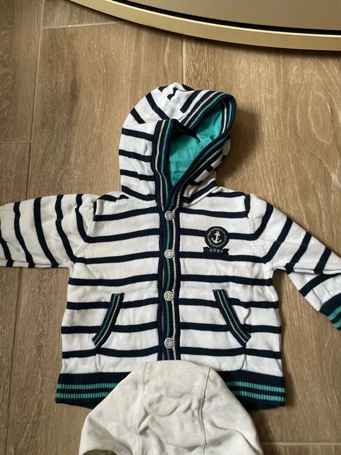 2 gilets à capuche 6 mois sergent major - photo numéro 4