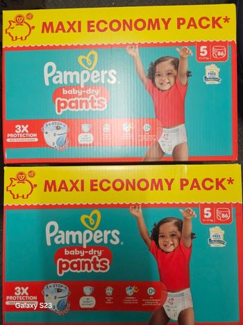 2 cartons de couches culottes pampers taille 5