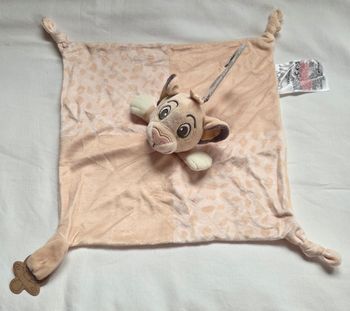 Doudou Roi Lion Simba carré plat beige - Primark