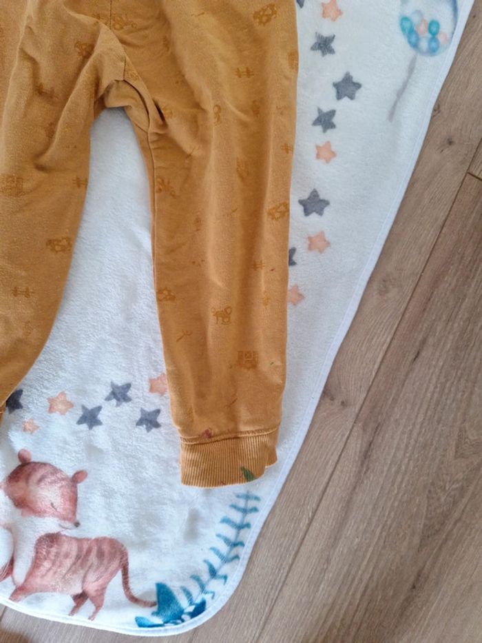 Pantalon jaune - photo numéro 8