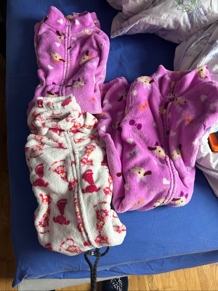 Lot de 3 sur pyjamas taille 6 ans - photo numéro 4