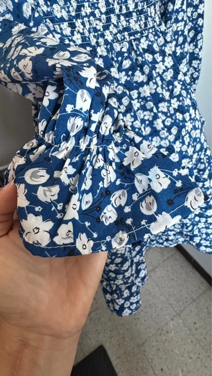 Jolie robe froufrou bleue fleurie M - photo numéro 5