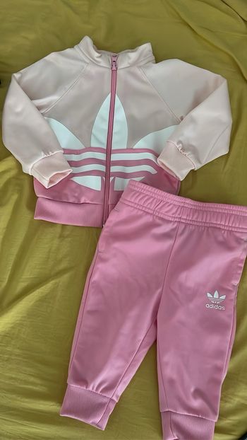 Survêtement adidas bébé fille