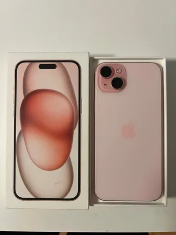 iPhone 15 Plus rose