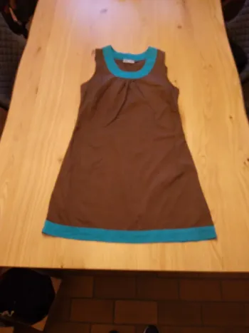 Robe courte