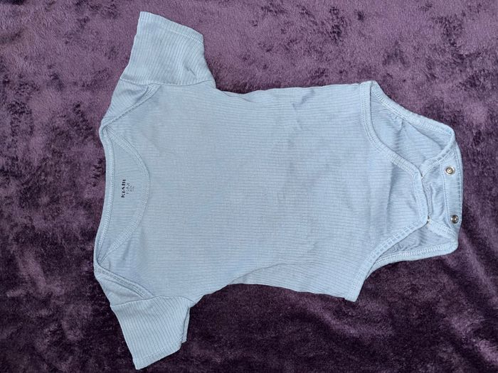 Lot de 3 bodies bébé garçon taille 12 mois - photo numéro 6